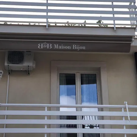 Maison Bijou 4*
