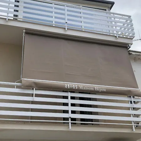 فندق مبيت وإفطار Maison Bijou أفولا